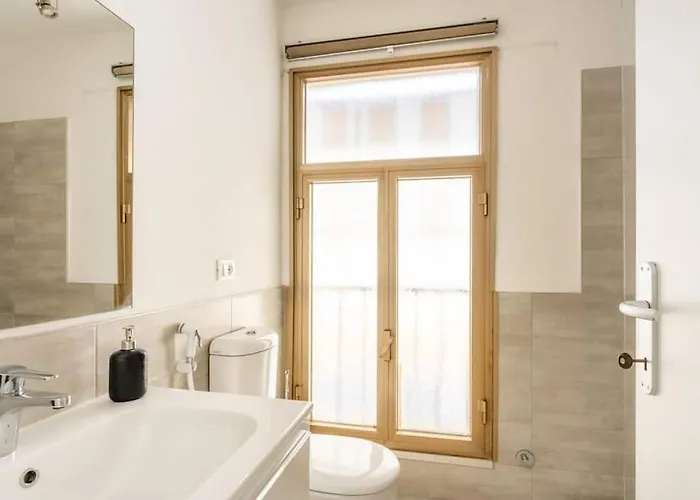 Cute Flat Near The With Parking Appartamento *